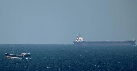 بعد تهديد إيران.. أمريكا تعلن استعداد قواتها لتأمين ممر بحري لناقلات النفط