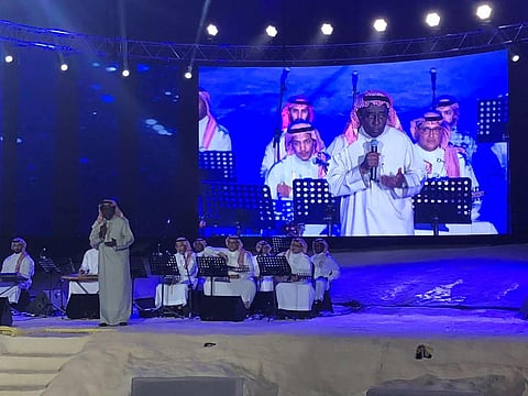 الفرقة الموسيقية السعودية تدشن أولى مشاركاتها بسوق عكاظ
