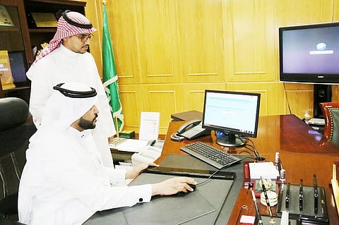 مدير التعليم بالقريات يعتمد حركة النقل الداخلية للمعلمين والمعلمات