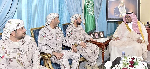 نائب أمير نجران: بطولات المشاركين في نصرة اليمن محل فخر الأمة