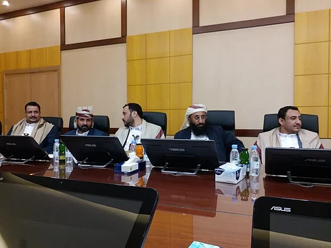 شيوخ قبائل صعدة: لا خيار إلا باستمرار الحرب على الحوثي المدعوم من إيران وقطر