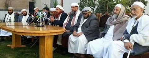 "علماء اليمن" تدين نهب "الحوثيين" معونات الإغاثة: أشد أنواع الظلم