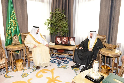 أمير عسير يستقبل مدير فرع صندوق التنمية الزراعية بالمنطقة