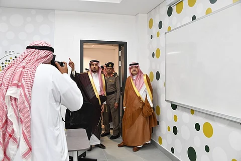 محافظ جدة يفتتح المقر الرئيسي لمركز تدريب وتوطين الوظائف بالمحافظة
