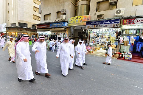 شاهد ميدانياً من مكة.. "القويحص" يتفقد 3 بلديات ويقف على استعدادات الحج