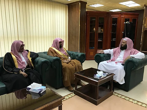الشؤون الإسلامية بنجران وهيئة الأمر بالمعروف تعززان التعاون المشترك بينهما