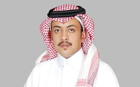 التدخين ممنوع في الطائرات .. ما سبب وجود طفاية سجائر في الممرات ودورات المياه؟!