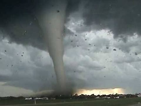 "شانشان" يوقف السياحة اليابانية.. والبوصلة تتجه للصين