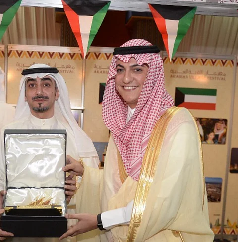 الهاجري: العالم العربي يقدم نموذجًا لتحمل الشباب مسؤولية مواجهة تحديات المستقبل