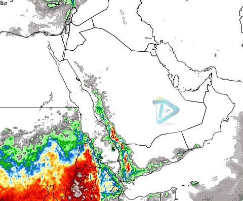"الجمعان": حالة من عدم الاستقرار الجوي تسبب أمطاراً غزيرة وزخات من البرد تبدأ غداً