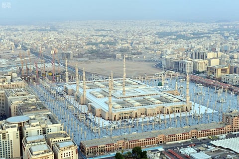 بعد أن أدوا مناسكهم.. وصول أكثر من 383 ألف حاج إلى المدينة المنورة