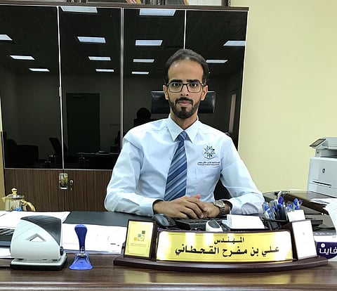 تمديد تكليف "القحطاني" عميداً لكلية التقنية في الأفلاج