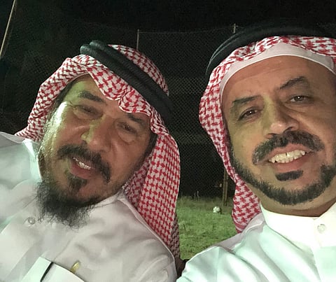 حكاية "تغريدة" .. أطلقها أكاديمي باحثًا عن زميل أخطأ في حقه قبل 47 عامًا فجاء الصفح شعرًا