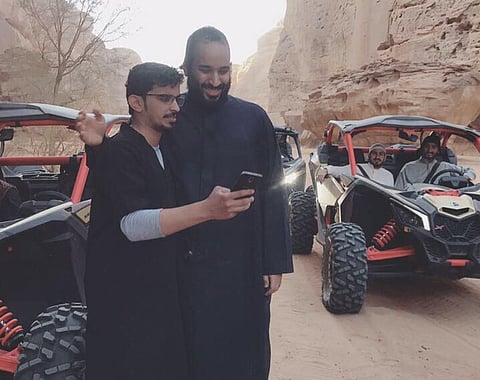 لماذا حظي محمد بن سلمان بكل هذه المحبة؟ مختص يجيب