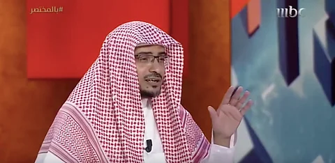 "المغامسي" عن تغطية وجه المرأة: الراجح عندي أقرب للوجوب.. ولكن!