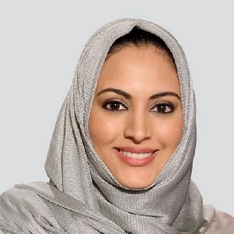 "منى أبو سليمان": رجاء قبول اعتذاري عن هذه المعلومات الخاطئة بشأن السعوديين