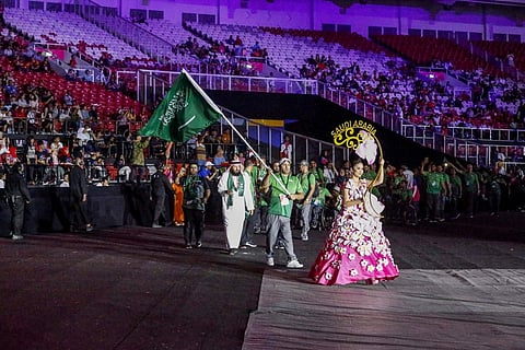 الرئيس الإندونيسي يفتتح دورة الألعاب الآسيوية البارالمبية "جاكرتا 2018"