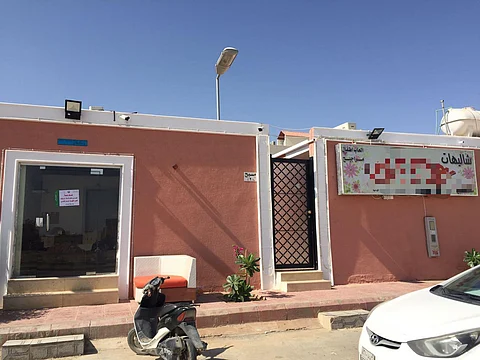 شاهد.. إيقاف الخدمات عن 91 مبنى مخالفاً بالرياض بينها استراحات وسكن عمالة