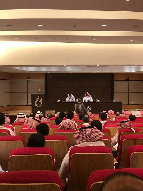 "اليماني" لمنسوبي "التجمع الصحي الثاني بالرياض": مبدأنا "المريض أولاً"
