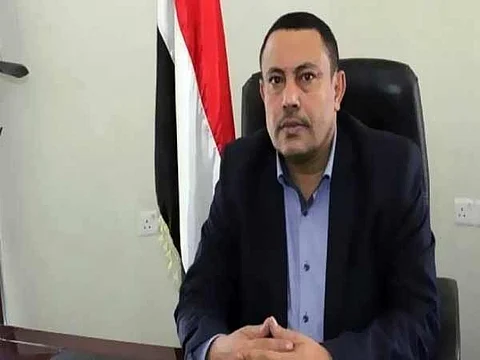 وزير الإعلام في حكومة "الحوثيين" بعد انشقاقه: الوطن تعرض لنكبة فاقت الاحتمال والحوثي يلفظ أنفاسه الأخيرة