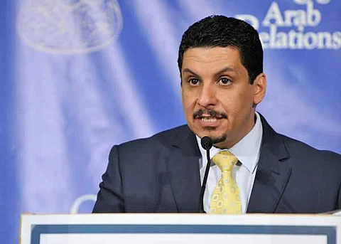 الحكومة اليمنية تعلن قرب التوصل إلى اتفاق حول مسودة لتبادل الأسرى