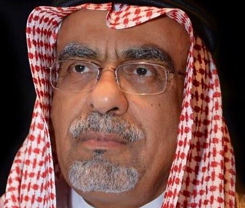 وداعاً للأسماء غير العربية على واجهة المباني والمحلات والشركات بمكة