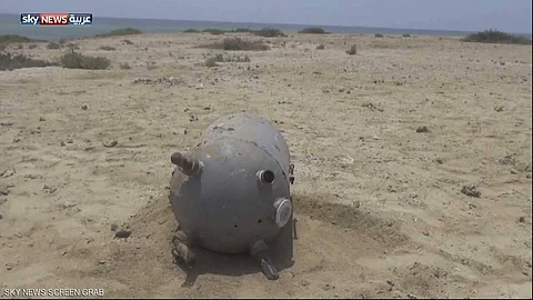 زرعها الحوثي.. الجيش اليمني يفكك ألغاماً بحرية قبالة سواحل ميدي