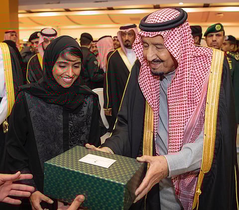 أول سعودية تلتحق بـ"ناسا": تكريم الملك أمر عظيم.. 22 صاروخاً وشركتي توقفت!