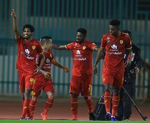 القادسية يواصل صحوته بثلاثية في شباك الرائد