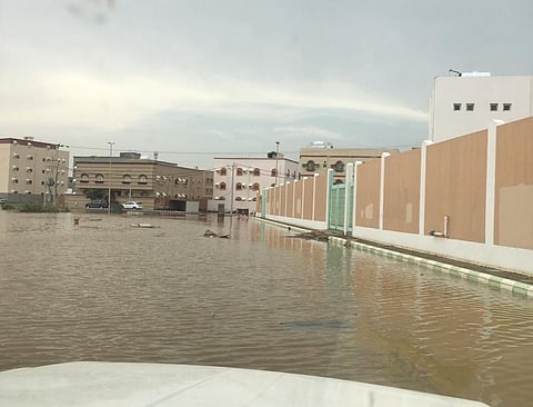 الليث.. مطالبات بتعليق الدراسة غداً في المناطق المتضررة من الأمطار