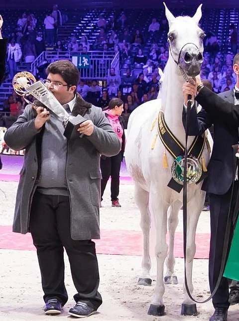 بالصور.. الذهب للأمير "عبدالمجيد" في بطولة جَمال الخيل العربية بباريس