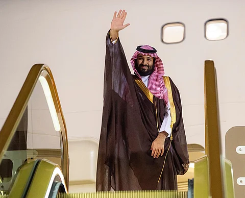 ولي العهد يغادر مملكة البحرين
