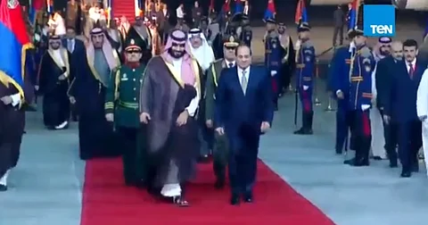 شاهد.. استعدادات الاستقبال الرسمي للأمير محمد بن سلمان