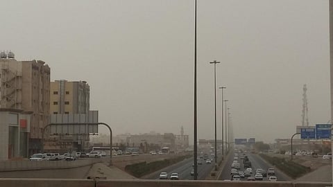 تنبيهات "الأرصاد".. أمطار رعدية ورياح مثيرة للأتربة بالمدينة ومحافظاتها تستمر للغد