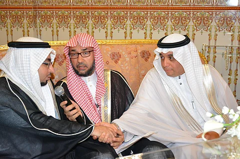 مدير إدارة المشاريع بجامعة أم القرى يحتفل بعقد قران ابنته