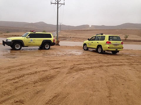 "الدفاع المدني" يدعو إلى أخذ الحيطة من استمرار فرص هطول الأمطار على معظم مناطق المملكة.. بدءًا من الغد