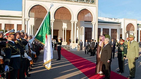 موجز "سبق".. ولي العهد يختتم جولة عربية وعالمية ناجحة.. والسعودية تملك فضاءها بقمرين صناعيين