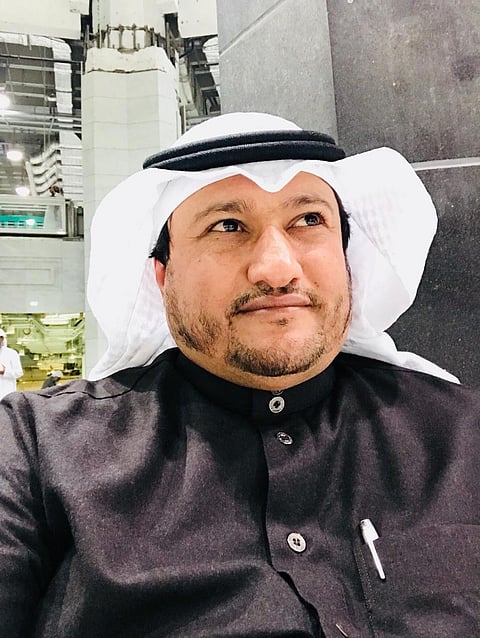 إنها لغة الضاد.. رسالة مذيلة بالشعر: تناديكم بأعلى صوتها.. إن أبيتم ستبكون!