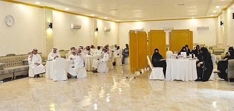 "الكهرباء" تؤهل 189 موظفاً وموظفة للاتصال الفعال مع الحجاج والمعتمرين
