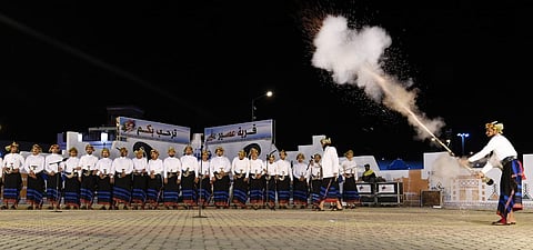 5 فنون شعبية لفرقة "بني مليك" في "الجنادرية 33"