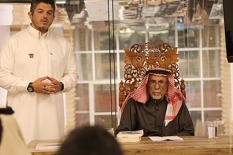 "القشعمي" كاتب سير الأدباء السعوديين في ضيافة "مكانة"