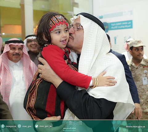 وزير التعليم في الجنادرية: استمتعت بوجود أبنائي الطلاب وبناتي الطالبات بالمهرجان