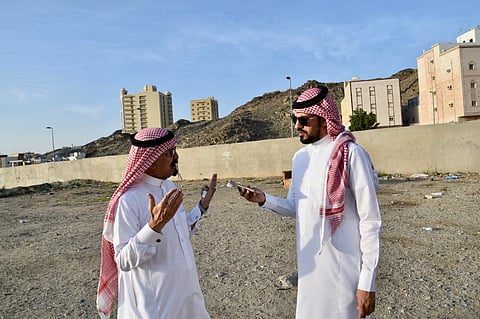 "الدهاس" يوضح حقيقة مسمى حي الغسالة ويكشف سر البئر وسد القسري ومتى تم إنشاؤه