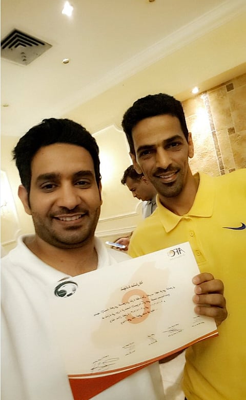 مدرب "جبة" يتبرع بكليته للاعب.. و"الفيصل" يثمن وقفته الإنسانية