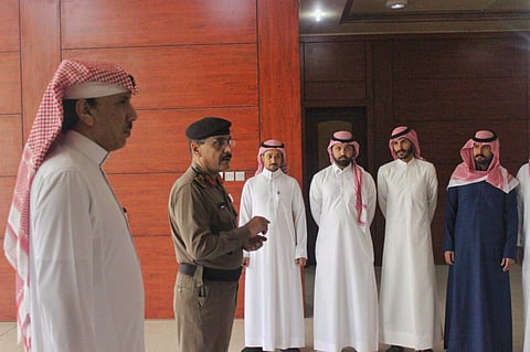 تكريم ضباط وأفراد بـ"تحريات شرطة الرياض" بعد كشفهم غموض قضايا جنائية