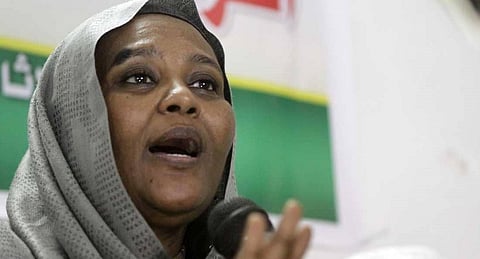 السلطات السودانية تفرج عن ابنة الصادق المهدي