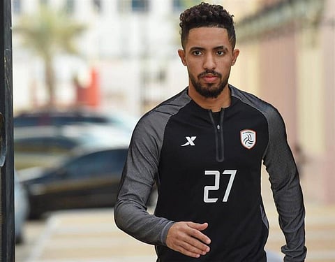 الشباب يوافق على مطالب هتان لتجديد عقده.. القرار بيد اللاعب