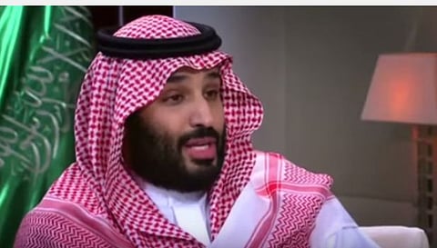 تزامناً مع انتهاء التحقيق بقضايا الفساد.. مواطنون يسترجعون مقولة ولي العهد: لن ينجو أي فاسد