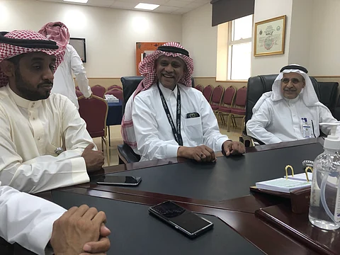 بخش: نعمل على تجويد الخدمة ولدينا 5100 موظف يديرون أعمال مستشفى الملك فهد بجدة