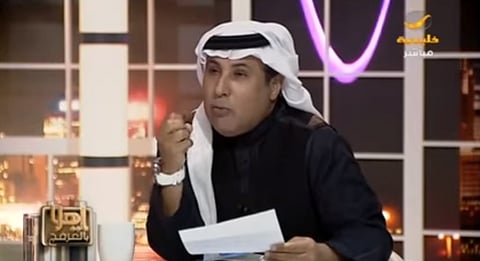 بالفيديو.. "العرفج" يحمل رسائل المغردين إلى رئيس هيئة الرياضة